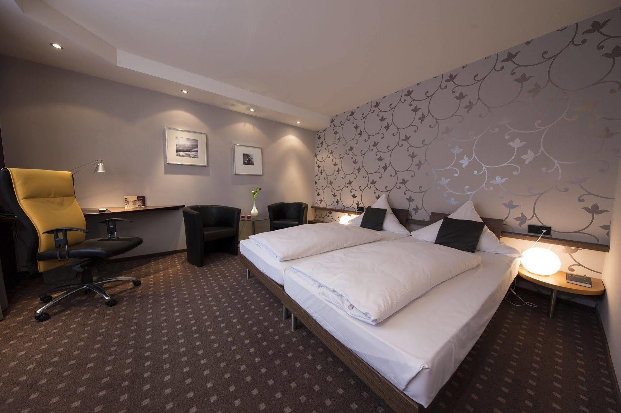 L'Escala Hotel Dreieich Luaran gambar
