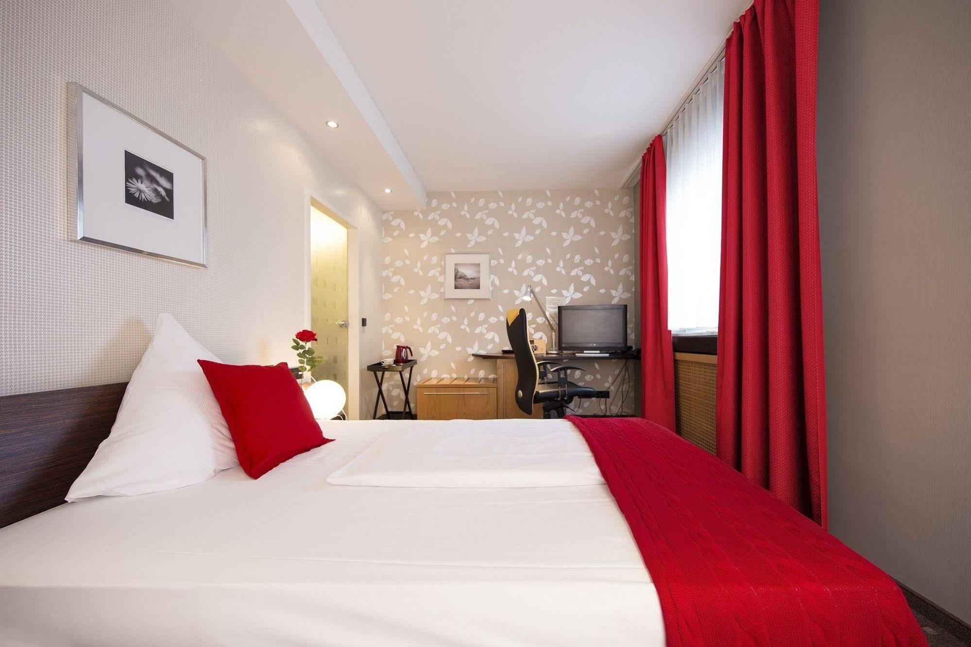 L'Escala Hotel Dreieich Luaran gambar