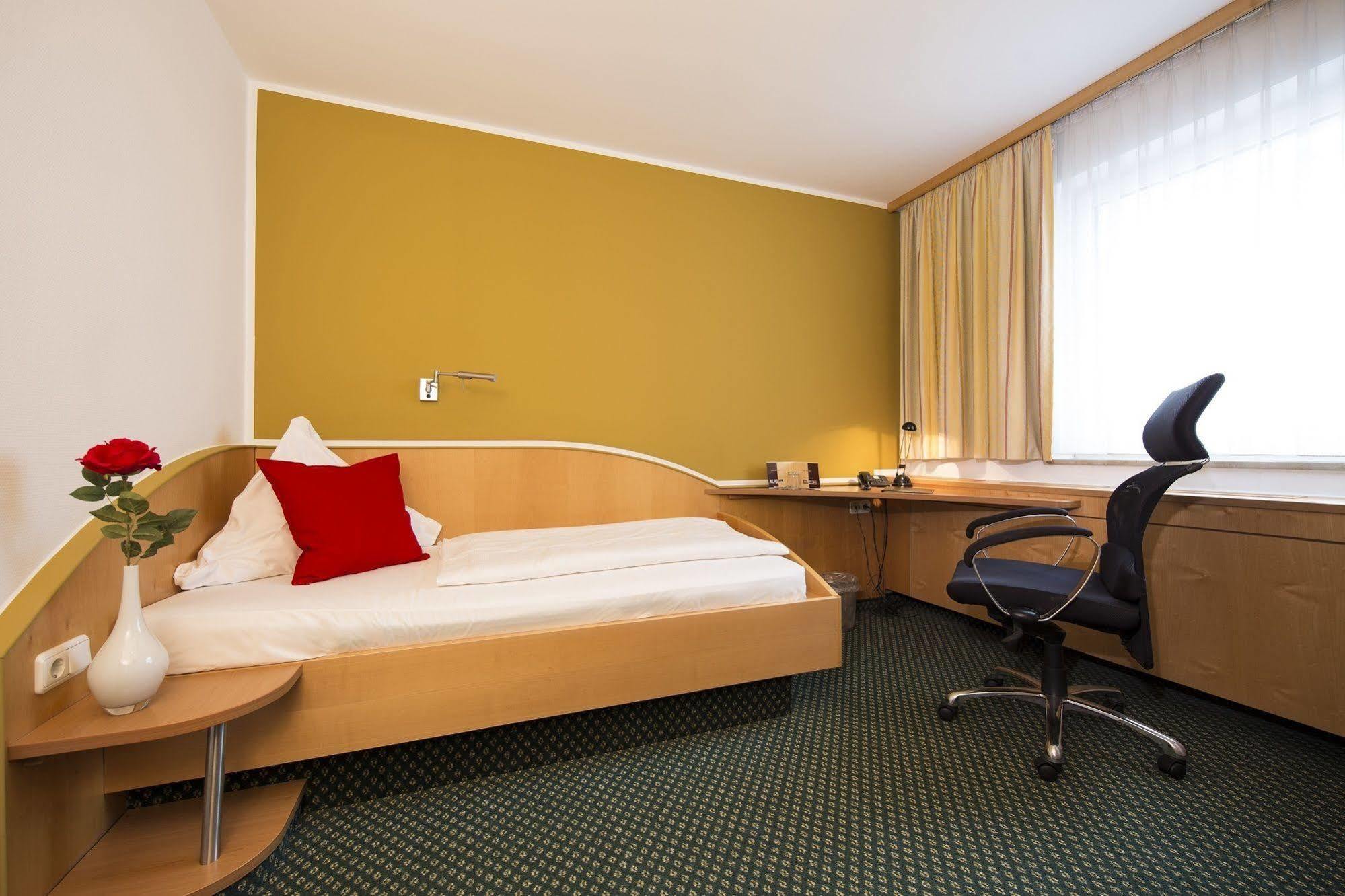 L'Escala Hotel Dreieich Luaran gambar